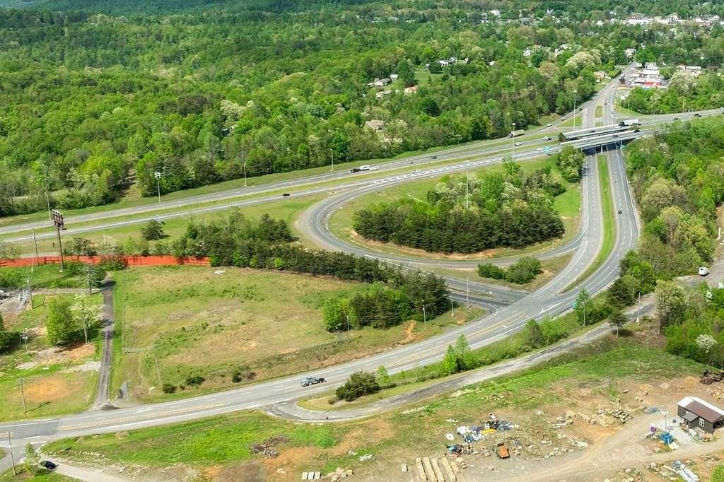 2.64 Acres of Residential Land for Sale in Monterey, Tennessee