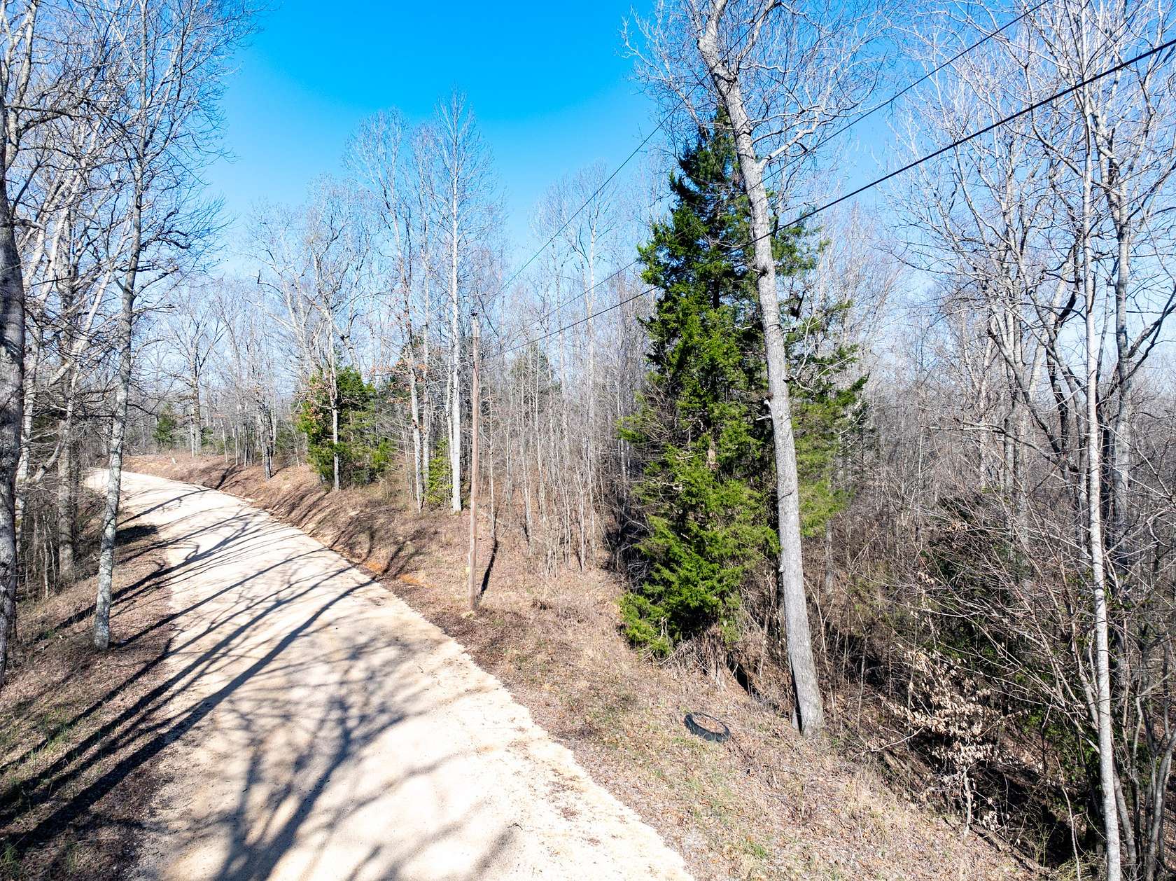 82.6 Acres of Recreational & Residential Land for Sale in Parsons, Tennessee