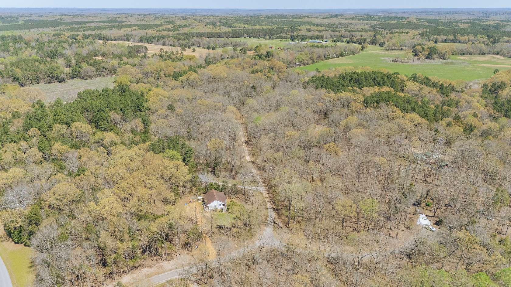 3 Acres of Residential Land for Sale in Saulsbury, Tennessee