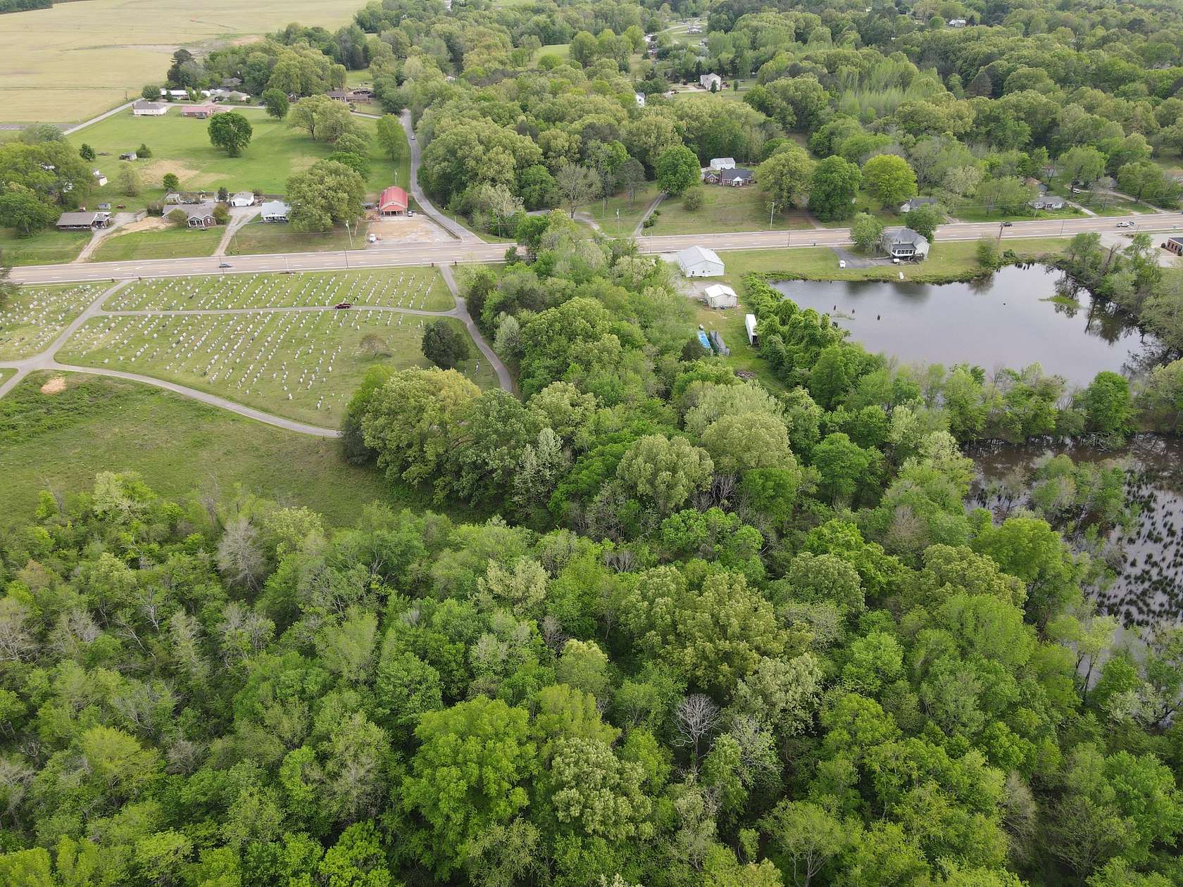 2.5 Acres of Residential Land for Sale in Hollow Rock, Tennessee