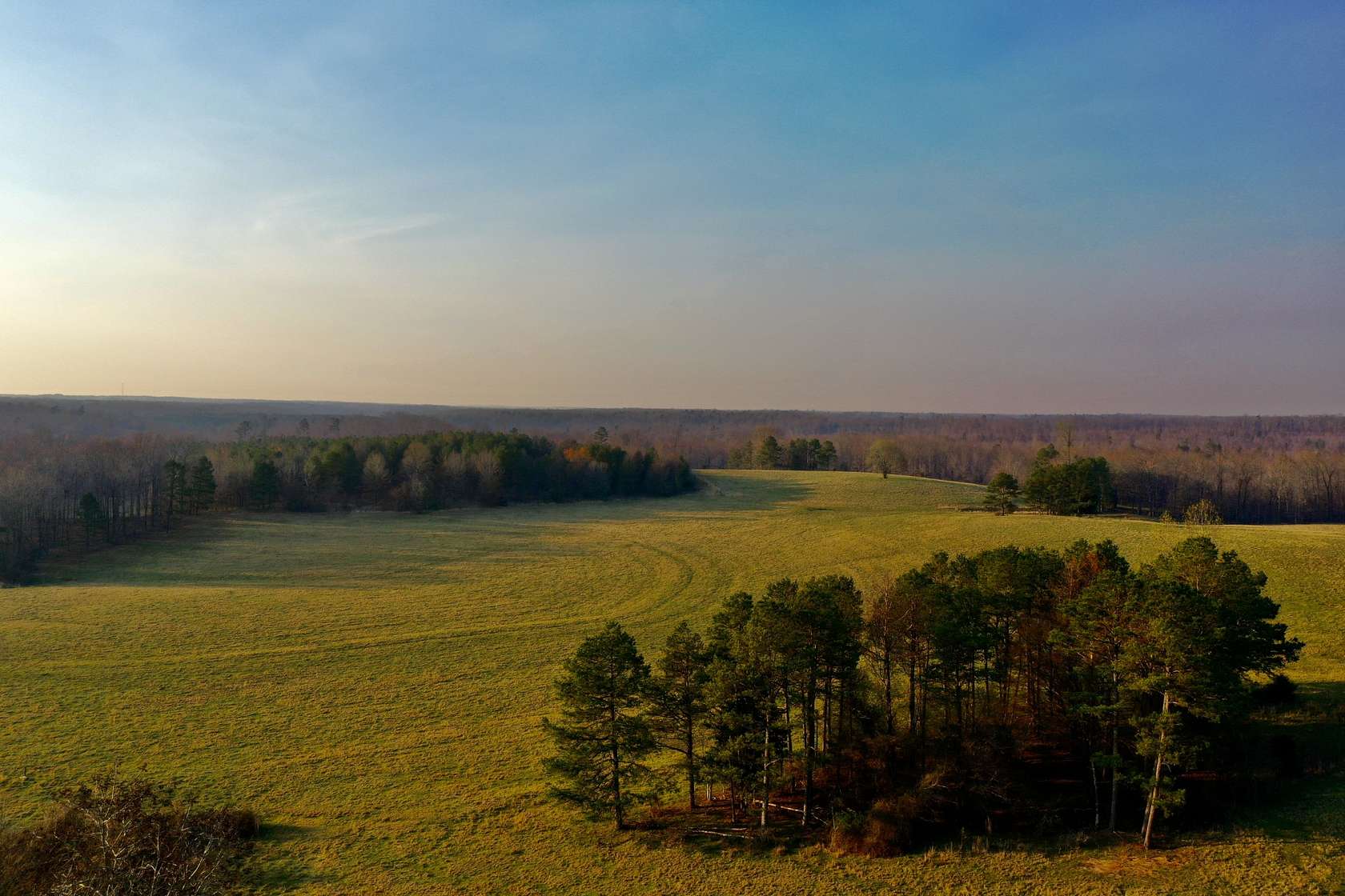 521 Acres of Recreational Land & Farm for Sale in Savannah, Tennessee