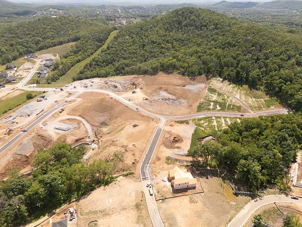 99.5 Acres of Recreational & Residential Land for Sale in Brentwood, Tennessee