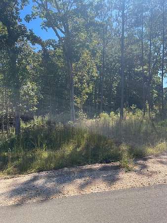1.49 Acres of Residential Land for Sale in Huntingdon, Tennessee