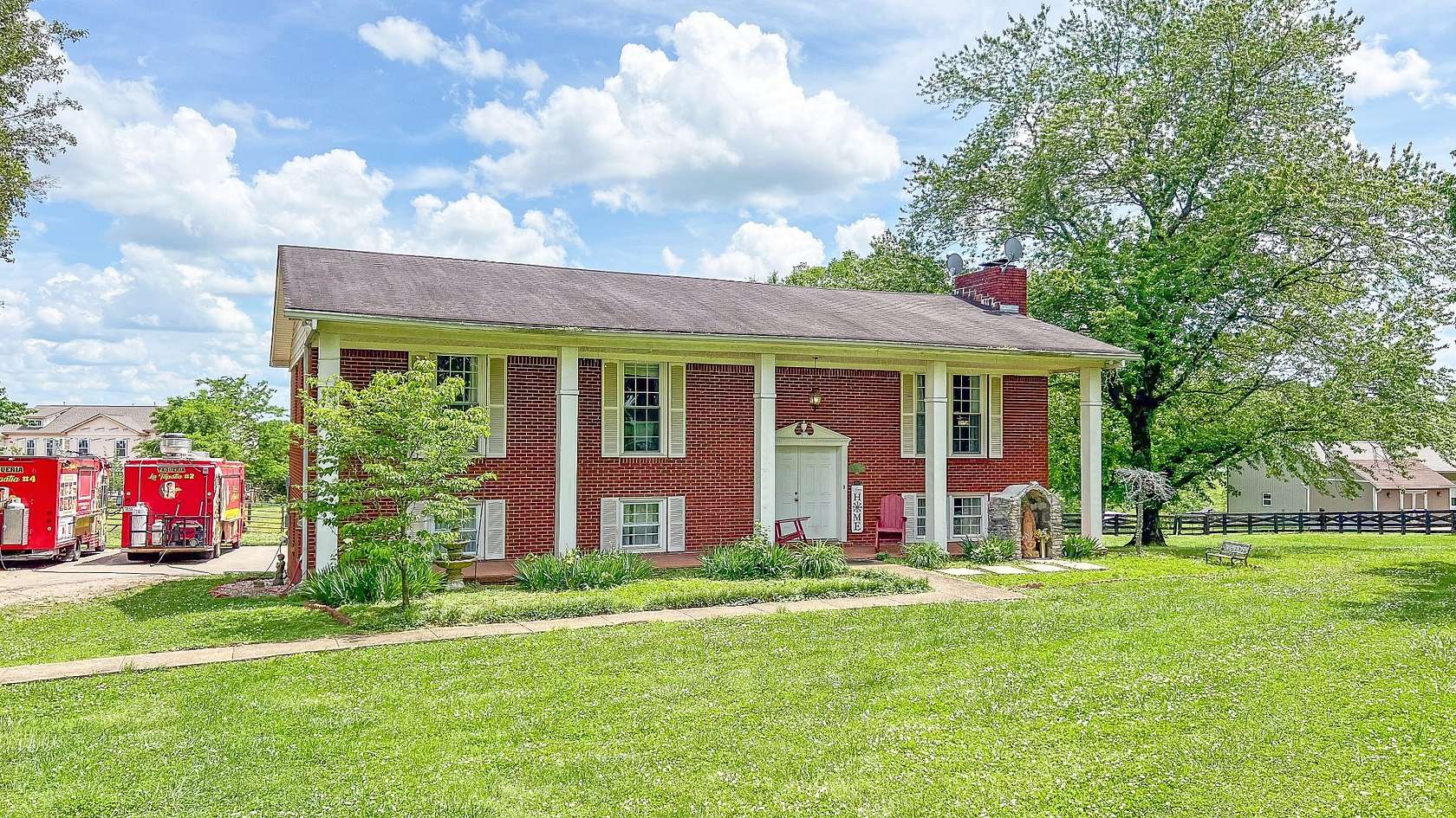 4 Acres of Land for Sale in Columbia, Tennessee