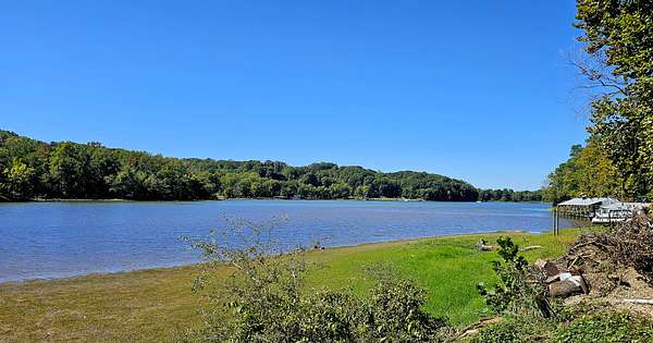 2 Acres of Residential Land for Sale in Waverly, Tennessee