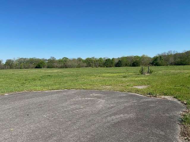 15 Acres of Commercial Land for Sale in Fayetteville, Tennessee
