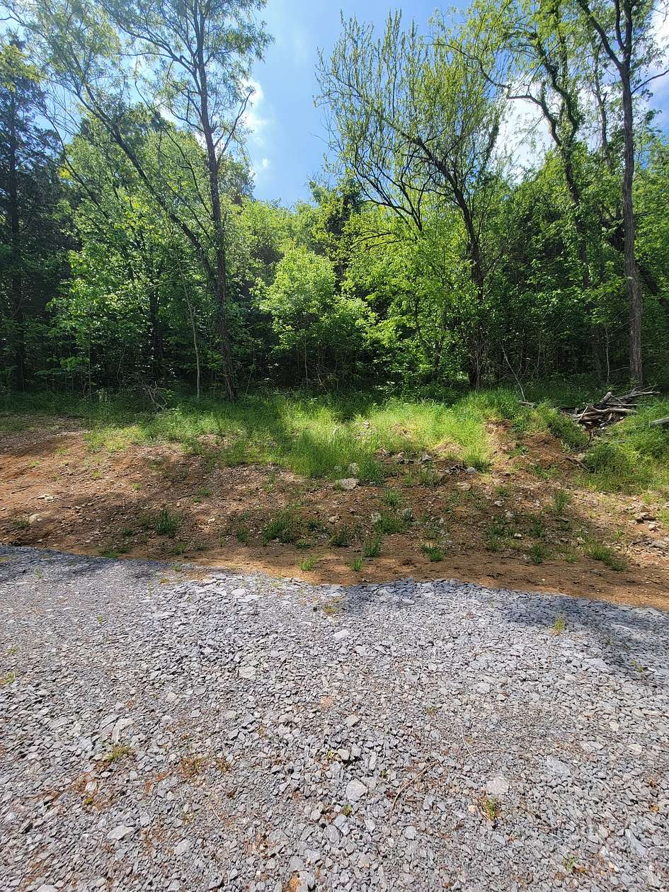 2.19 Acres of Residential Land for Sale in Beechgrove, Tennessee