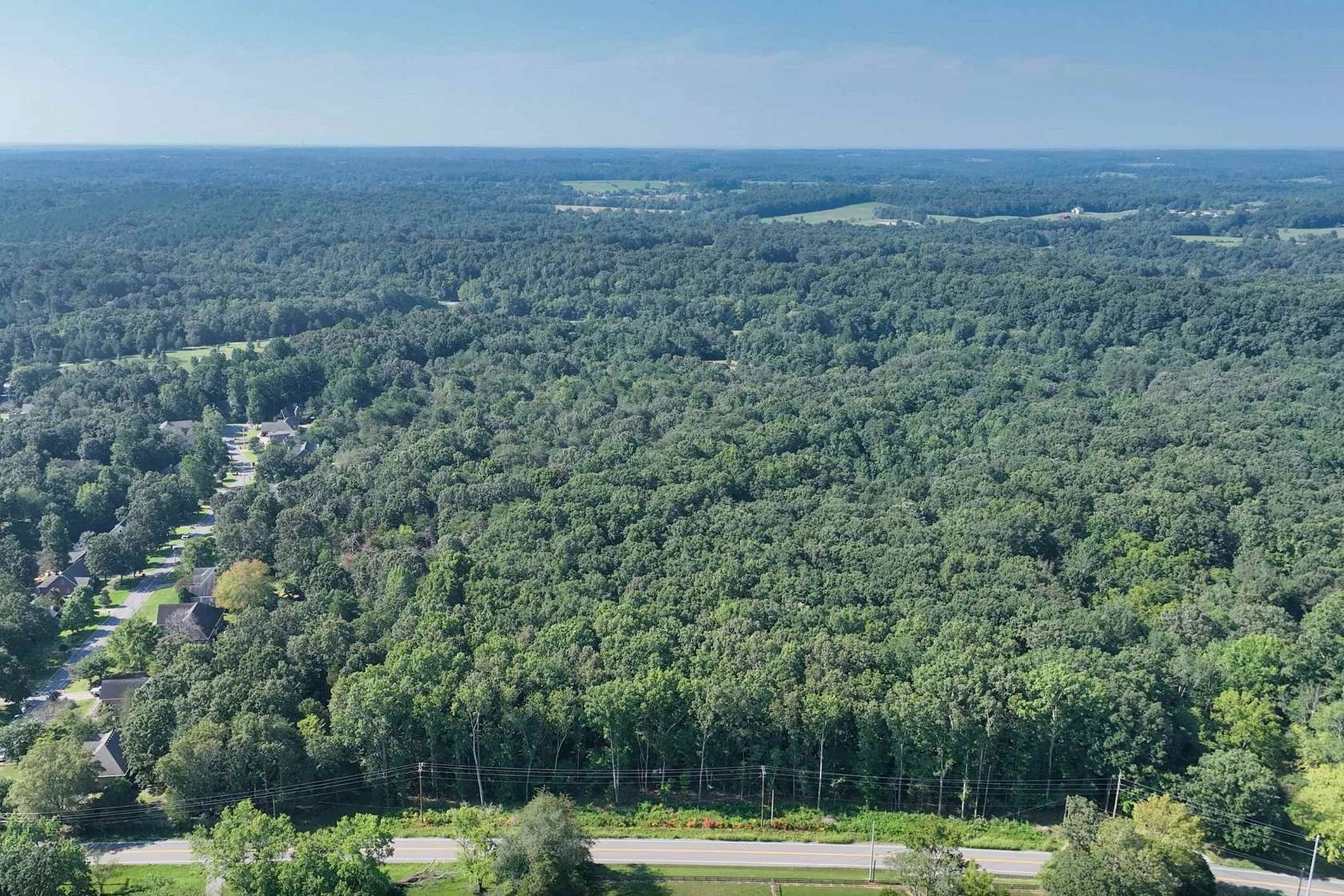 24.6 Acres of Recreational Land for Sale in Fairview, Tennessee