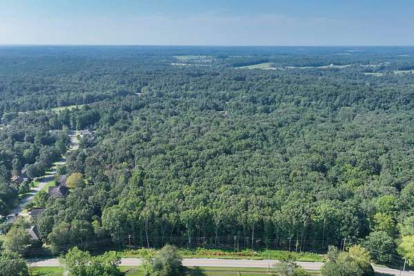 24.6 Acres of Recreational Land for Sale in Fairview, Tennessee
