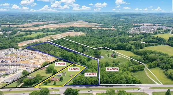 13.5 Acres of Land for Sale in Columbia, Tennessee