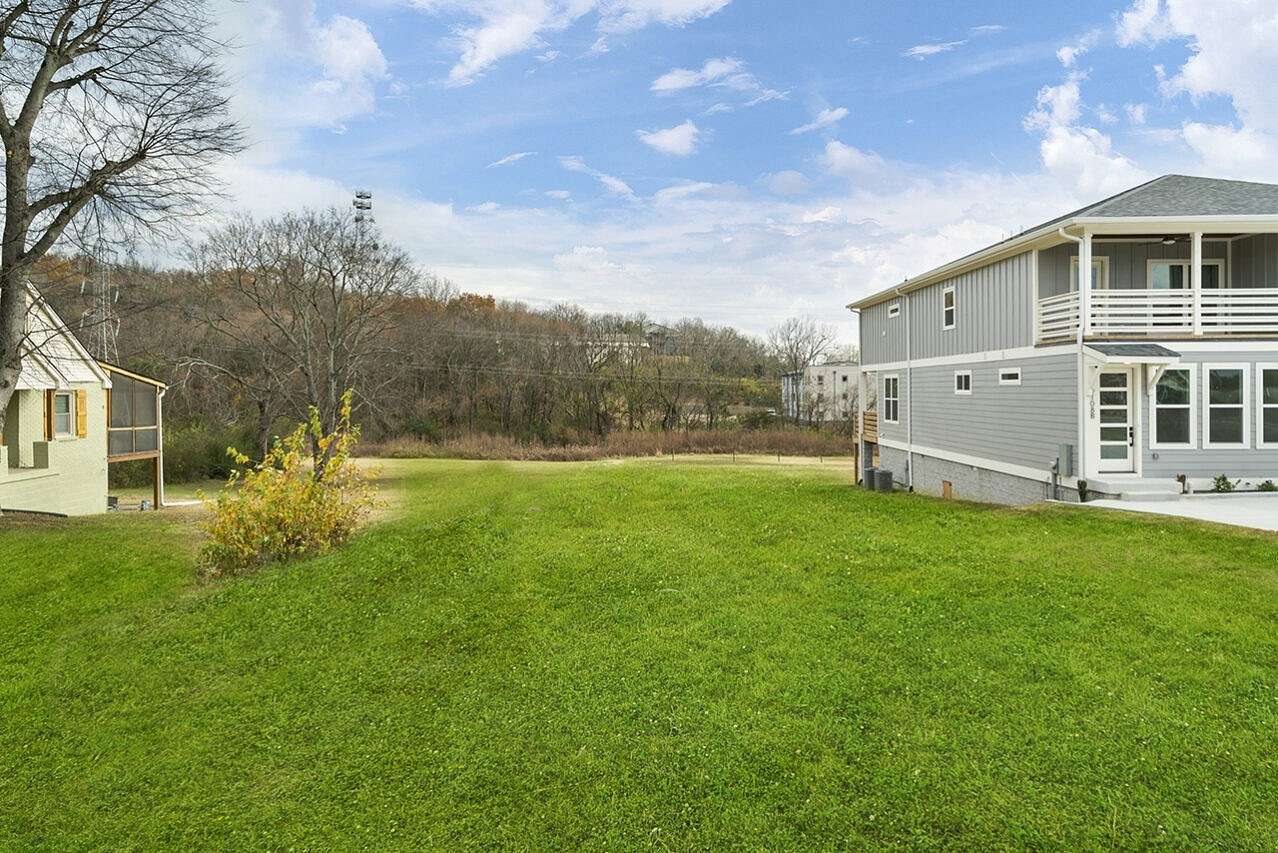 0.82 Acres of Residential Land for Sale in Nashville, Tennessee