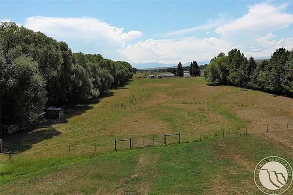 4 Acres of Residential Land for Sale in Absarokee, Montana