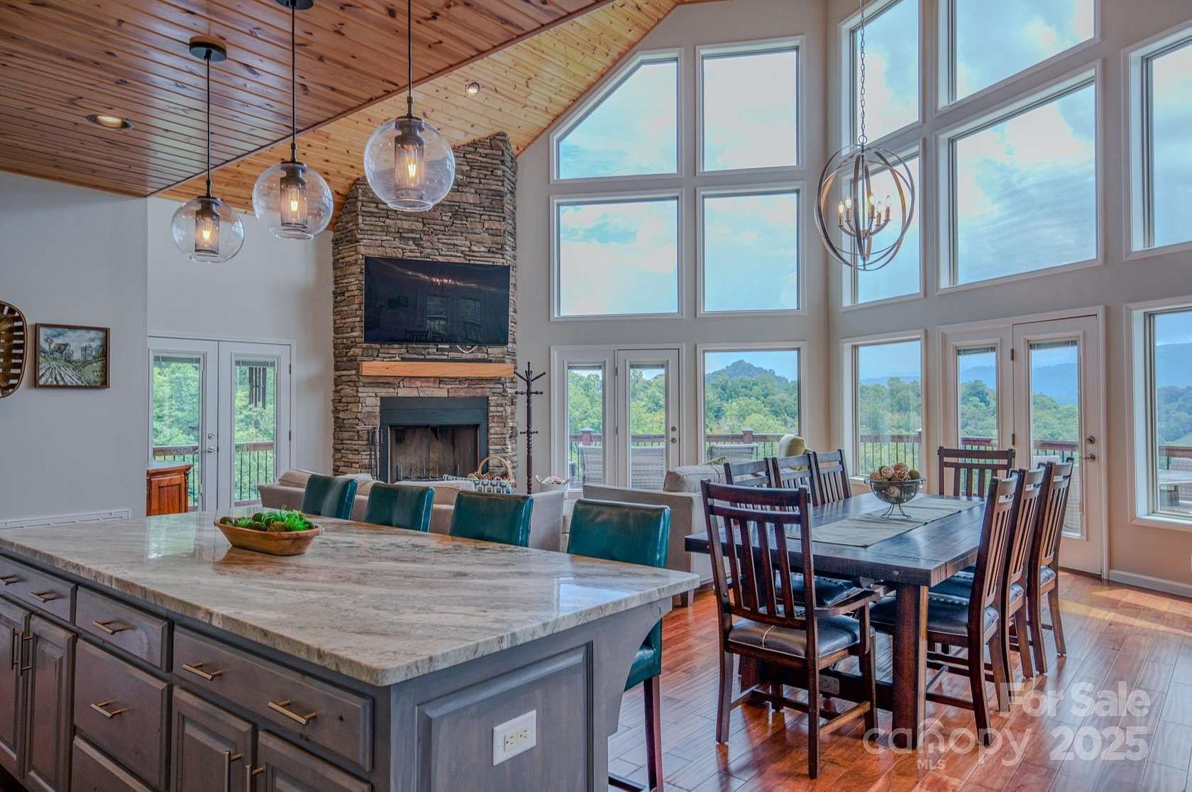 15 Acres of Land with Home for Sale in Burnsville, North Carolina