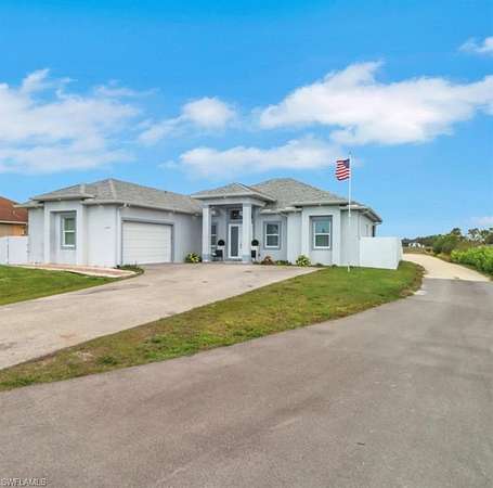 1.59 Acres of Residential Land with Home for Sale in Naples, Florida