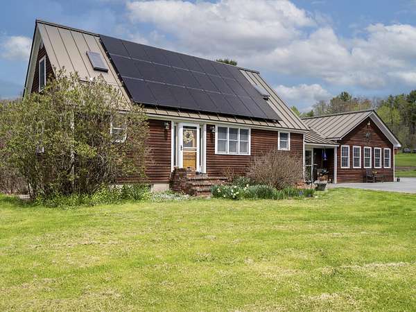 4 Acres of Improved Residential Land for Sale in Union, Maine