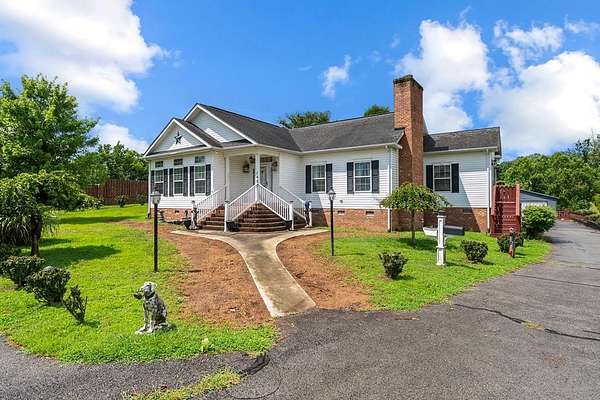 3 Acres of Residential Land with Home for Sale in Pulaski, Virginia