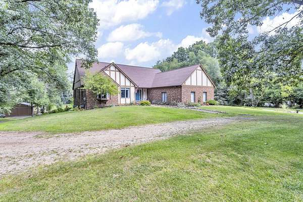 10 Acres of Land with Home for Sale in Manchester, Michigan