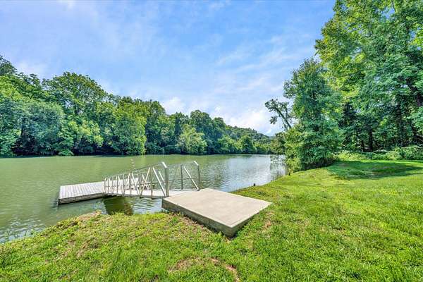 2 Acres of Residential Land for Sale in Hardy, Virginia