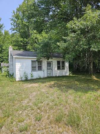 1.5 Acres of Residential Land with Home for Sale in Gladwin, Michigan