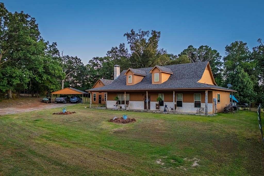 40 Acres of Land with Home for Sale in Chandler, Texas