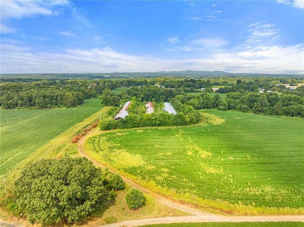 11 Acres of Land for Sale in Yadkinville, North Carolina