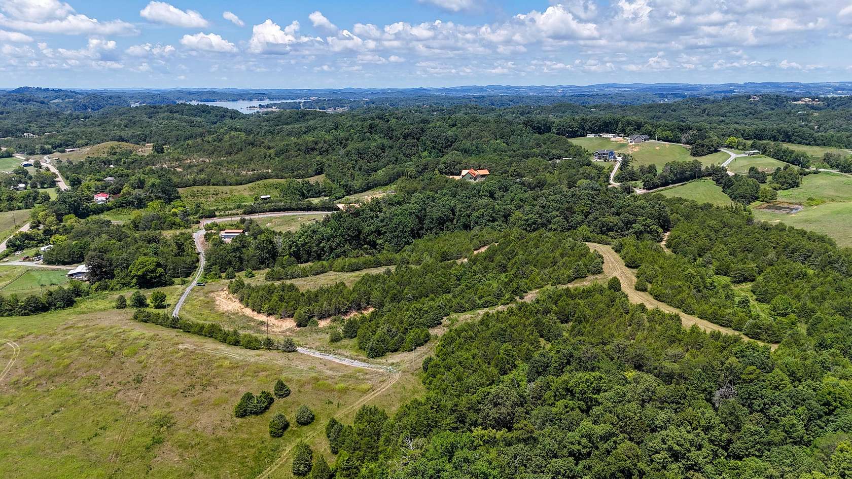 5 Acres of Land for Sale in Dandridge, Tennessee