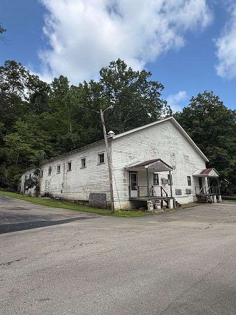 1 Acre of Land for Sale in Frenchburg, Kentucky