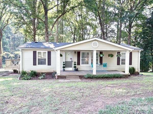 2.36 Acres of Residential Land with Home for Sale in Huntersville, North Carolina