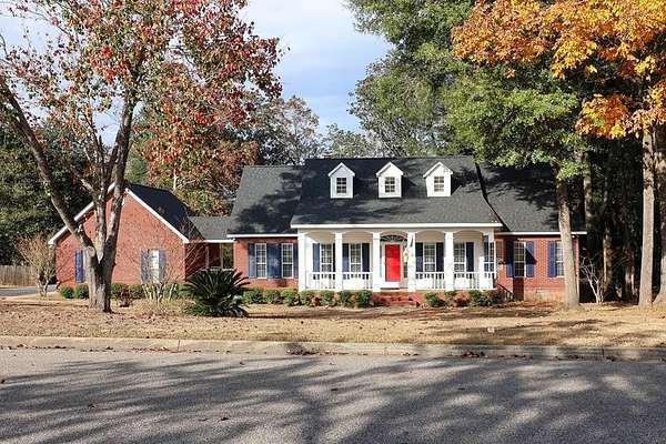 3.25 Acres of Residential Land with Home for Sale in Dothan, Alabama