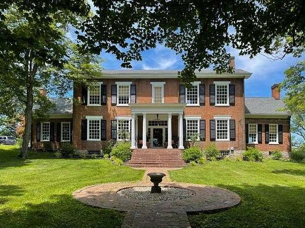 27.6 Acres of Land with Home for Sale in Cynthiana, Kentucky