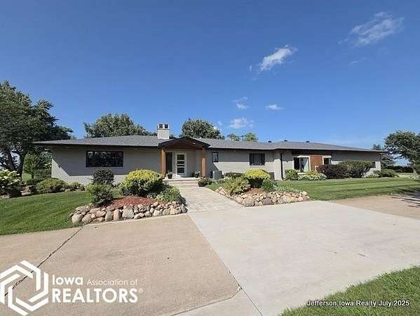 4.75 Acres of Residential Land with Home for Sale in Jefferson, Iowa