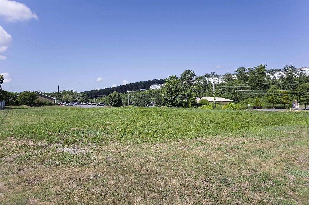 1.57 Acres of Mixed-Use Land for Sale in Cleveland, Tennessee