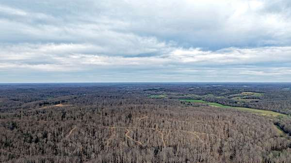 127 Acres of Recreational Land for Sale in Vanleer, Tennessee