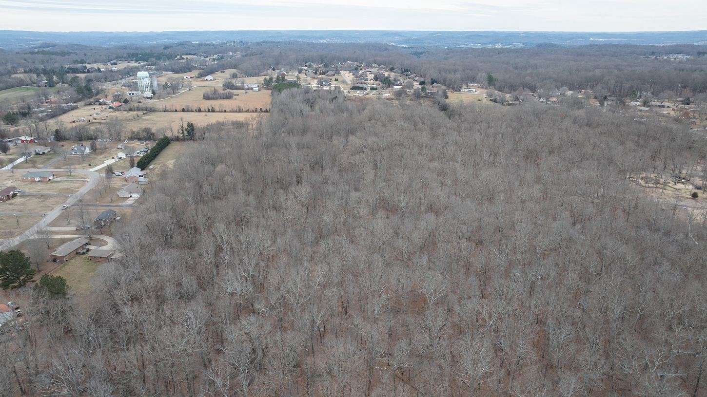 11.6 Acres of Land for Sale in Fayetteville, Tennessee