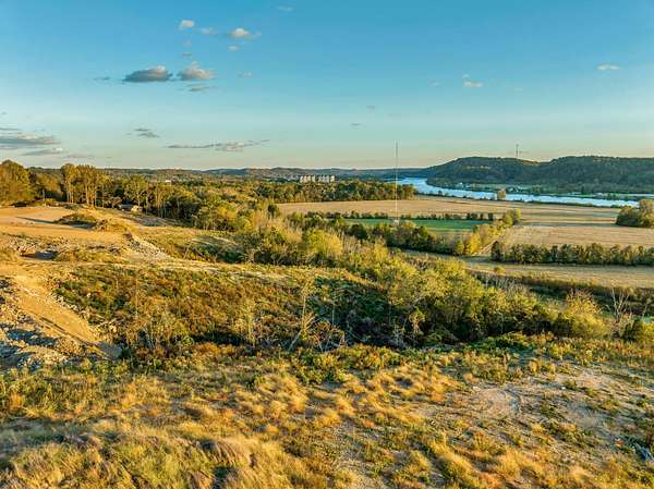 2.68 Acres of Residential Land for Sale in Ashland City, Tennessee