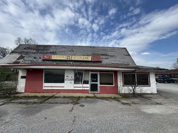 0.36 Acres of Improved Commercial Land for Sale in Pembroke, Kentucky