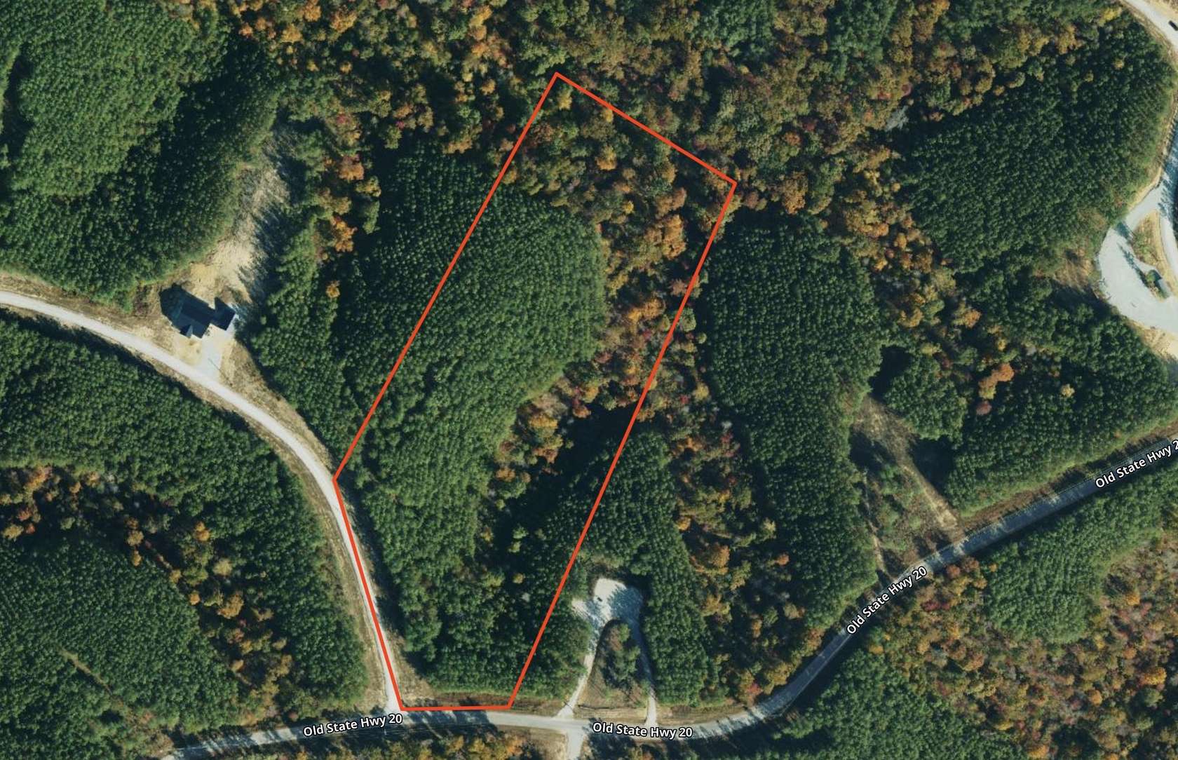 7 Acres of Residential Land for Sale in Linden, Tennessee