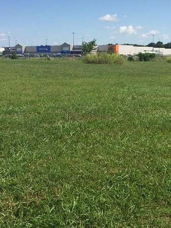 1.74 Acres of Commercial Land for Sale in Oak Grove, Kentucky