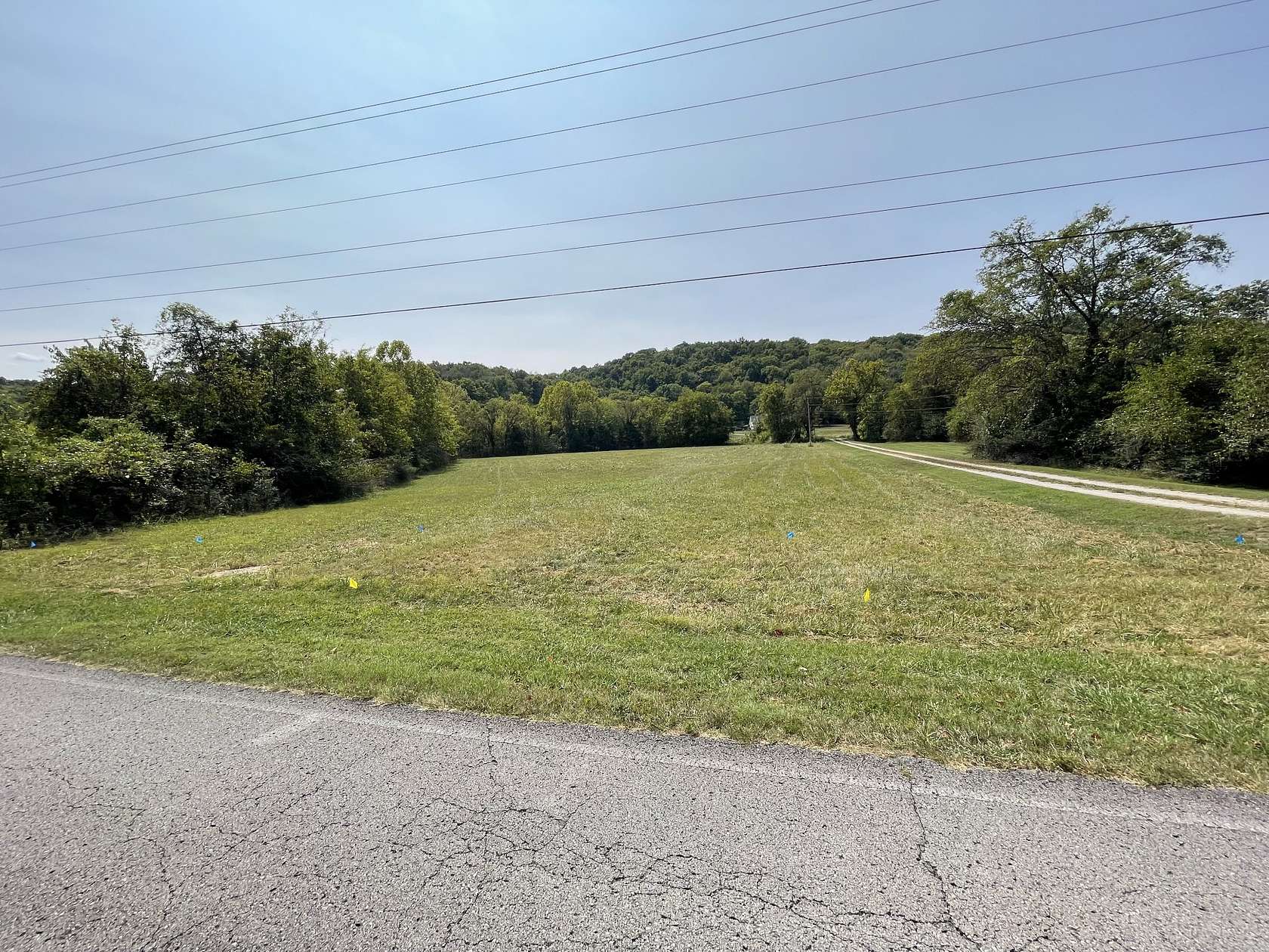 2 Acres of Residential Land for Sale in Pulaski, Tennessee