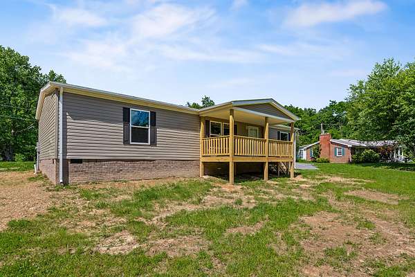 3 Acres of Residential Land with Home for Sale in Gainesboro, Tennessee