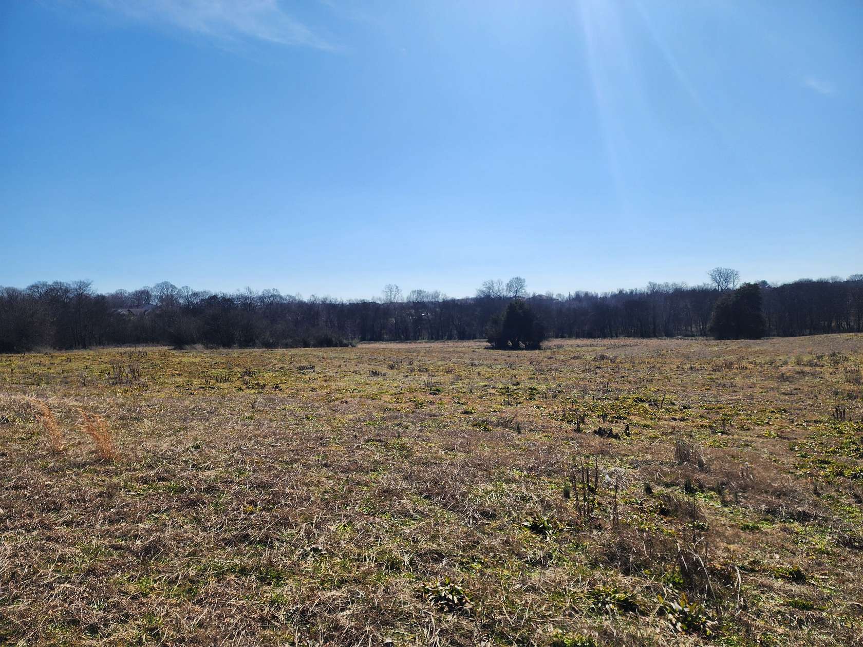 22 Acres of Commercial Land for Sale in Lawrenceburg, Tennessee