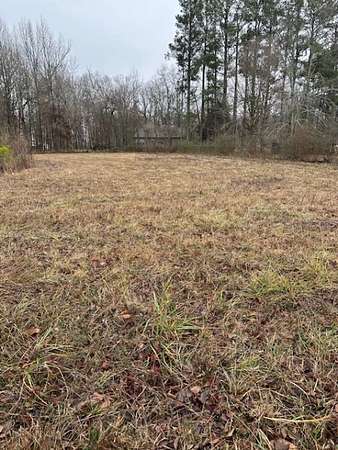 0.62 Acres of Commercial Land for Sale in Manchester, Tennessee