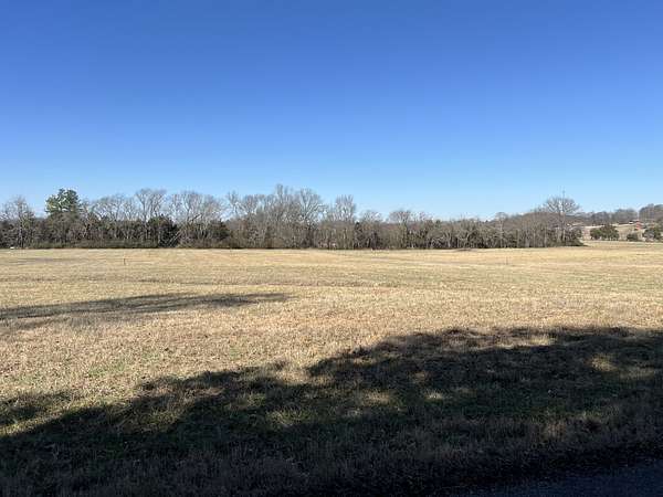 2.56 Acres of Residential Land for Sale in Shelbyville, Tennessee