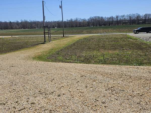 1.4 Acres of Residential Land for Sale in Clifton, Tennessee