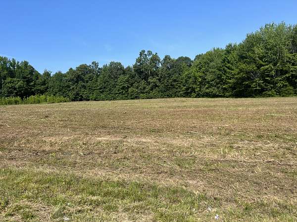 11.1 Acres of Commercial Land for Sale in Cedar Hill, Tennessee