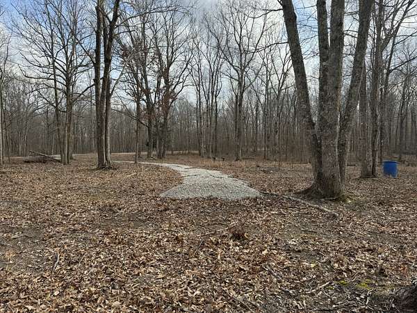 5.25 Acres of Land for Sale in Monteagle, Tennessee