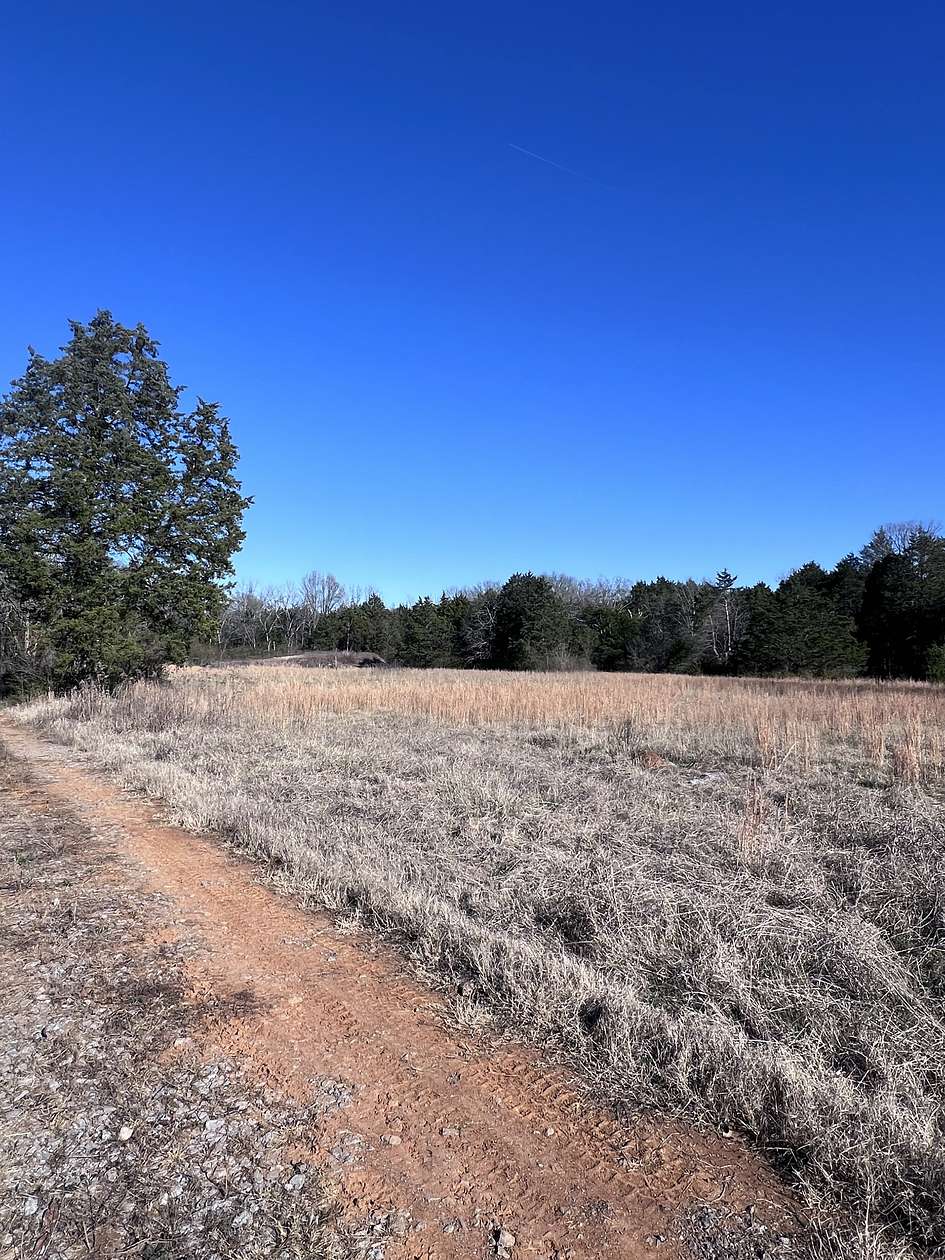 5 Acres of Mixed-Use Land for Sale in Murfreesboro, Tennessee