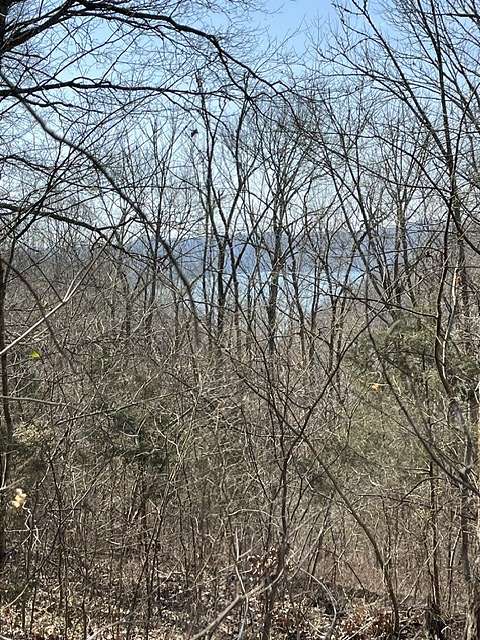 1.8 Acres of Residential Land for Sale in Silver Point, Tennessee