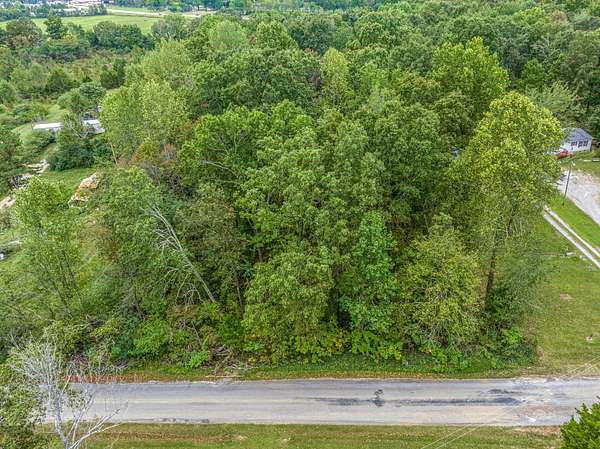 2 Acres of Residential Land for Sale in Bon Aqua, Tennessee