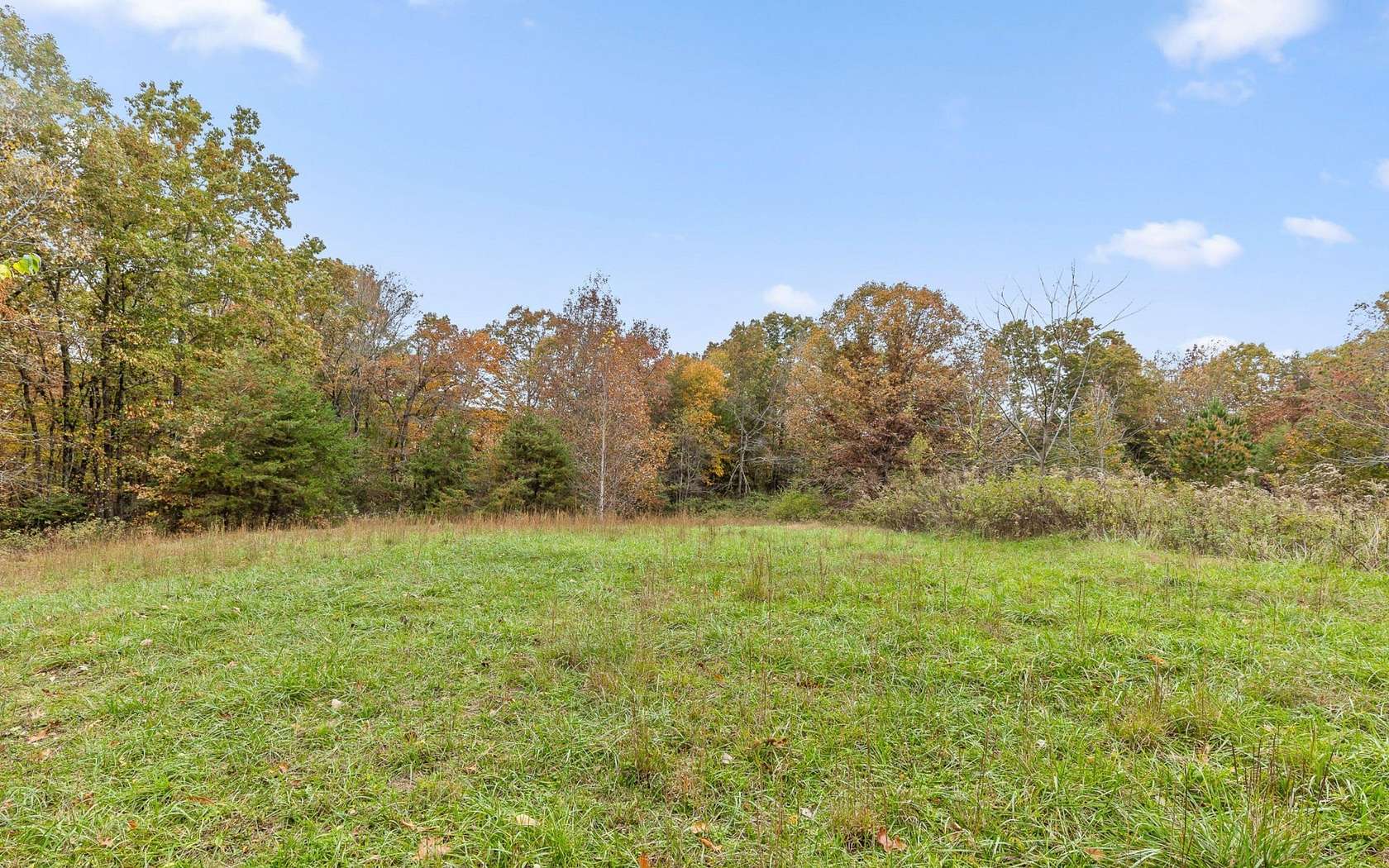 3.8 Acres of Residential Land for Sale in Signal Mountain, Tennessee